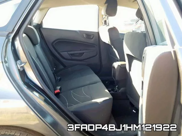 3FADP4BJ1HM121922_6.webp