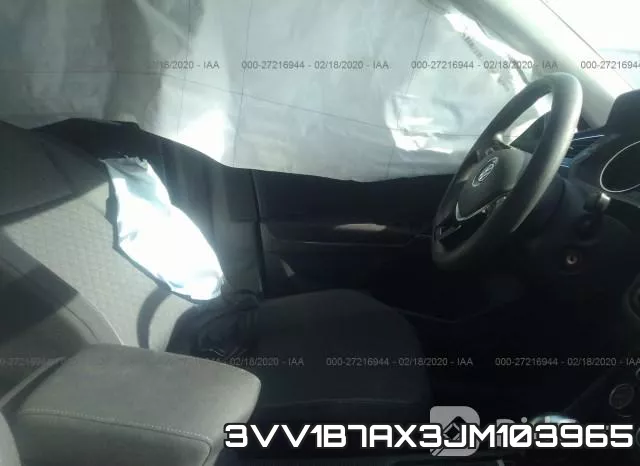 3VV1B7AX3JM103965_5.webp