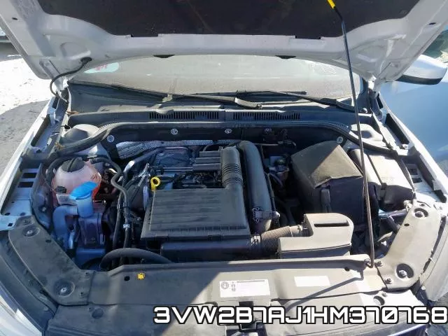 3VW2B7AJ1HM370768_7.webp