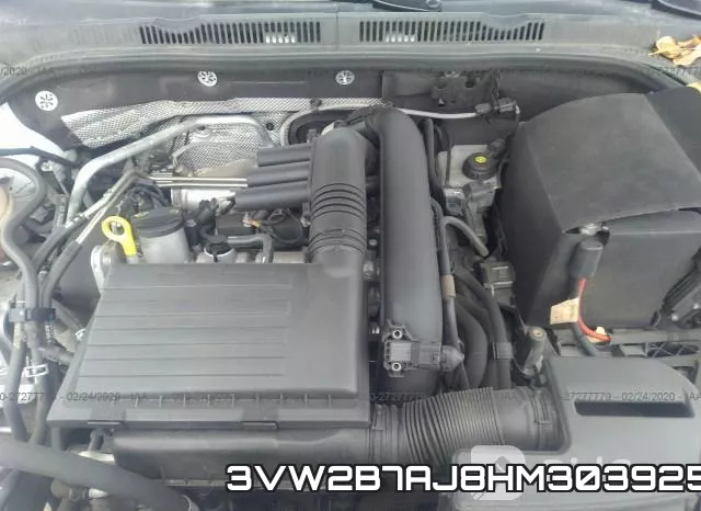 3VW2B7AJ8HM303925_10.webp