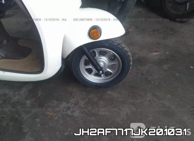 JH2AF7717JK201031_5.webp