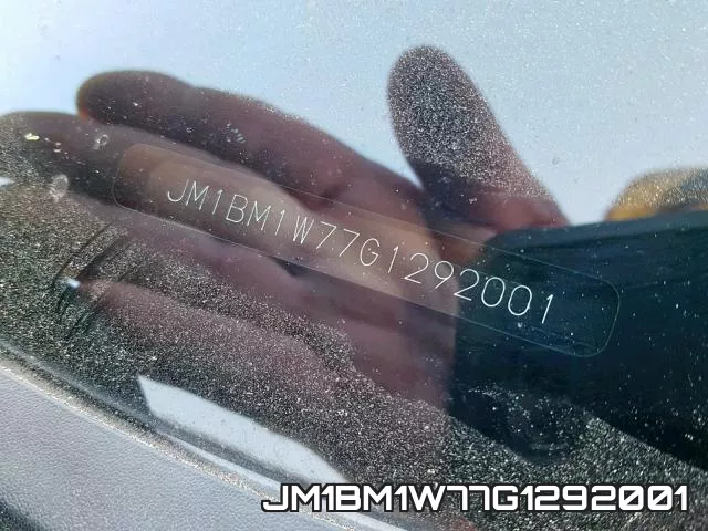 JM1BM1W77G1292001_10.webp