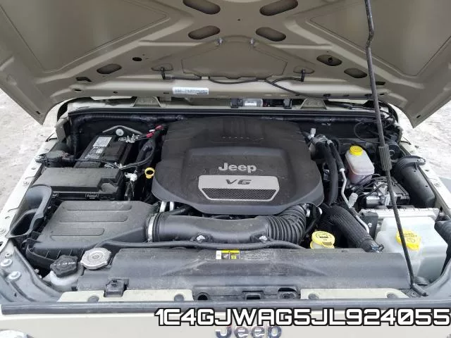 1C4GJWAG5JL924055_7.webp