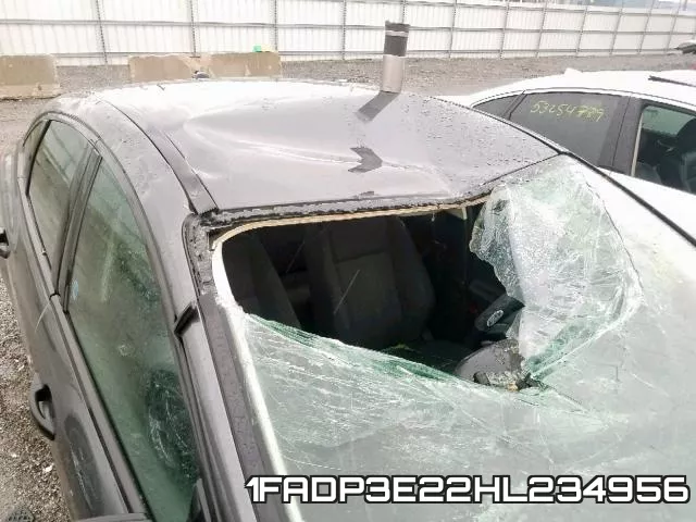 1FADP3E22HL234956_9.webp