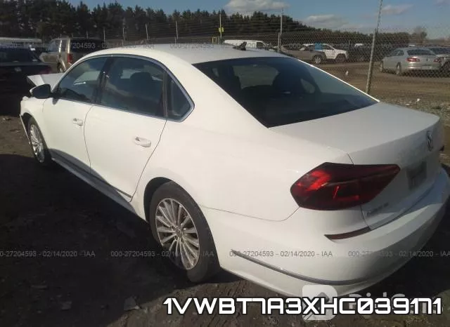 1VWBT7A3XHC039171_3.webp