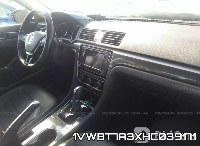 1VWBT7A3XHC039171_5.webp
