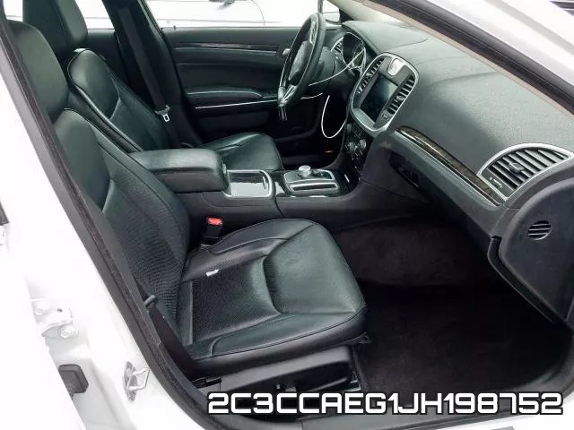 2C3CCAEG1JH198752_5.webp