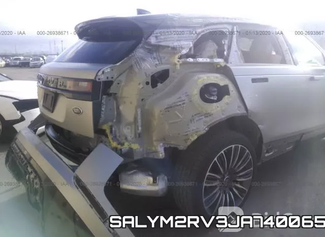SALYM2RV3JA740065_6.webp