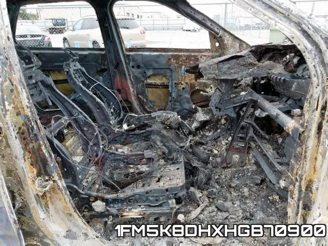 1FM5K8DHXHGB70900_5.webp