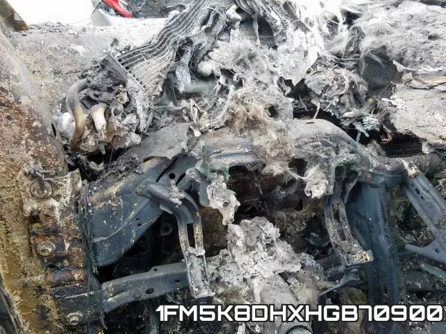 1FM5K8DHXHGB70900_8.webp
