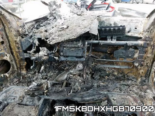 1FM5K8DHXHGB70900_9.webp