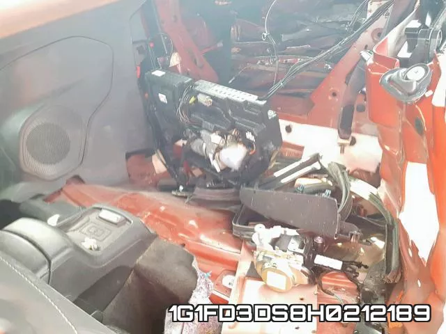1G1FD3DS8H0212189_10.webp