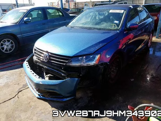 3VW2B7AJ9HM343902_2.webp