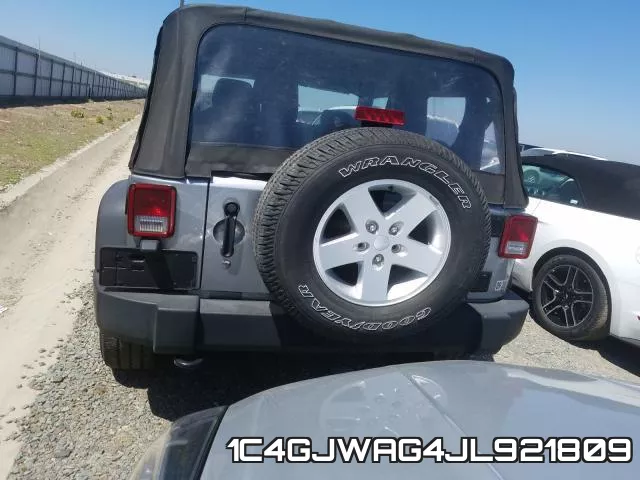 1C4GJWAG4JL921809_9.webp