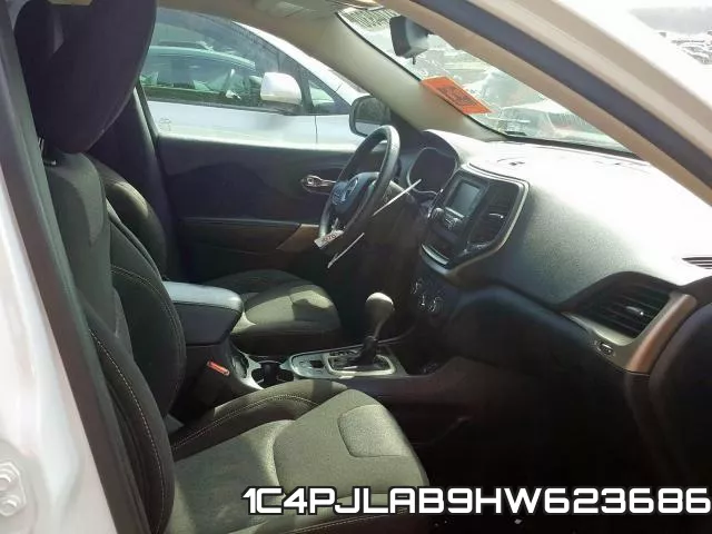 1C4PJLAB9HW623686_5.webp
