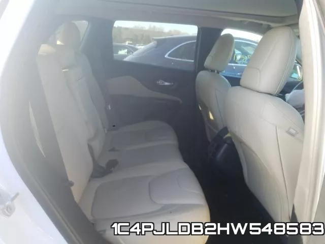 1C4PJLDB2HW548583_6.webp