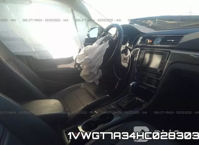 1VWGT7A34HC028303_5.webp