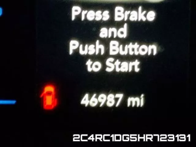 2C4RC1DG5HR723131_8.webp