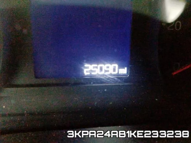 3KPA24AB1KE233238_8.webp