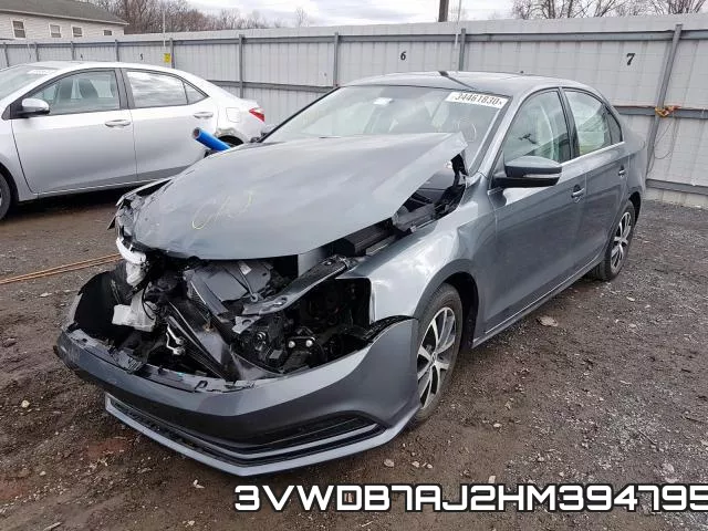 3VWDB7AJ2HM394795_2.webp