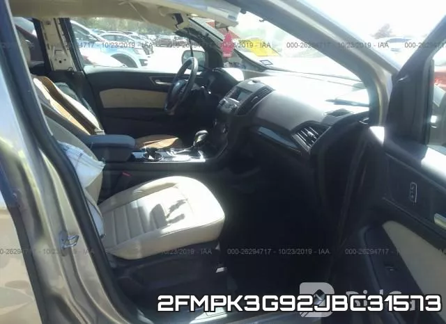 2FMPK3G92JBC31573_5.webp
