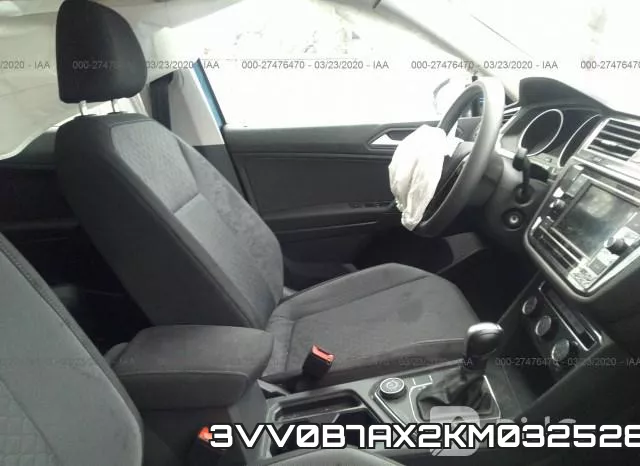 3VV0B7AX2KM032528_5.webp