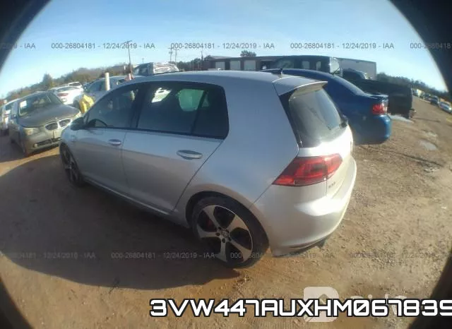 3VW447AUXHM067839_3.webp