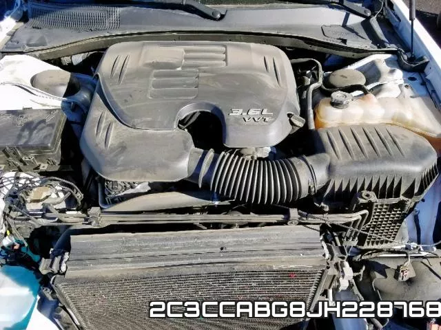2C3CCABG8JH228768_7.webp