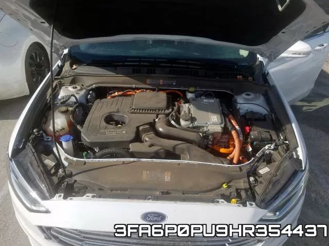 3FA6P0PU9HR354437