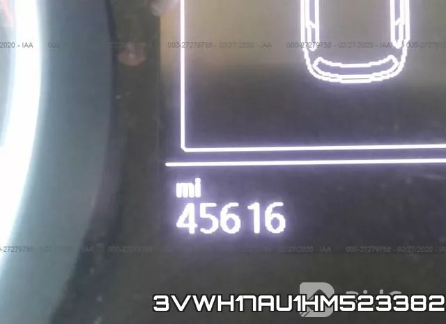 3VWH17AU1HM523382_7.webp