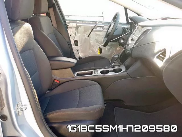 1G1BC5SM1H7209580_5.webp