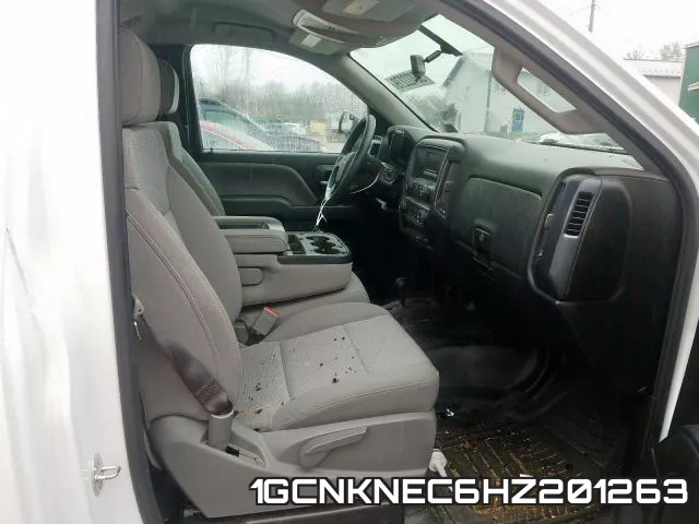 1GCNKNEC6HZ201263_5.webp