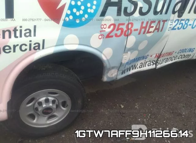 1GTW7AFF9H1126614_6.webp