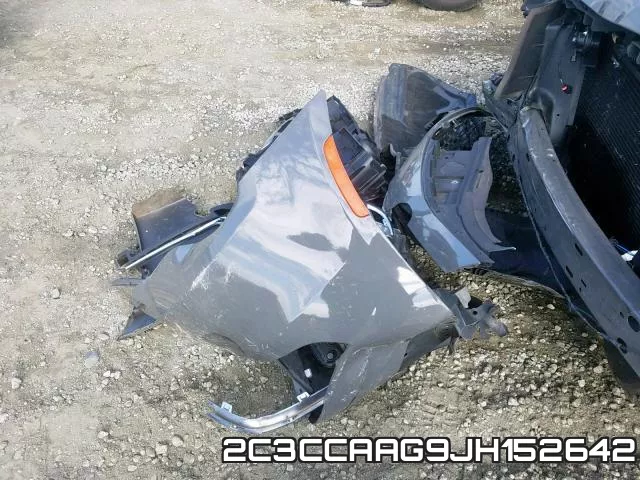 2C3CCAAG9JH152642_9.webp