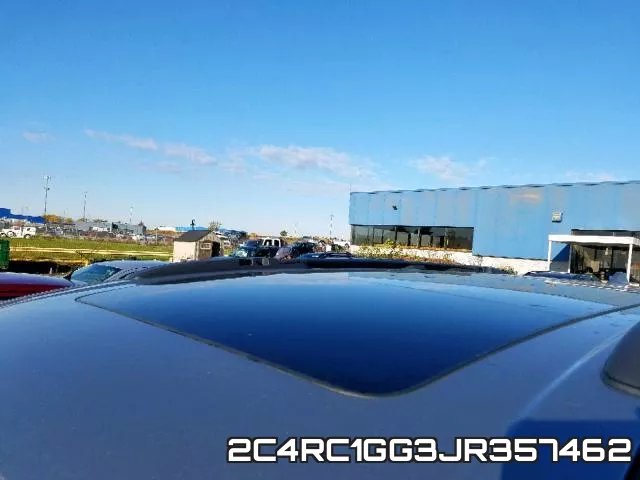 2C4RC1GG3JR357462_9.webp