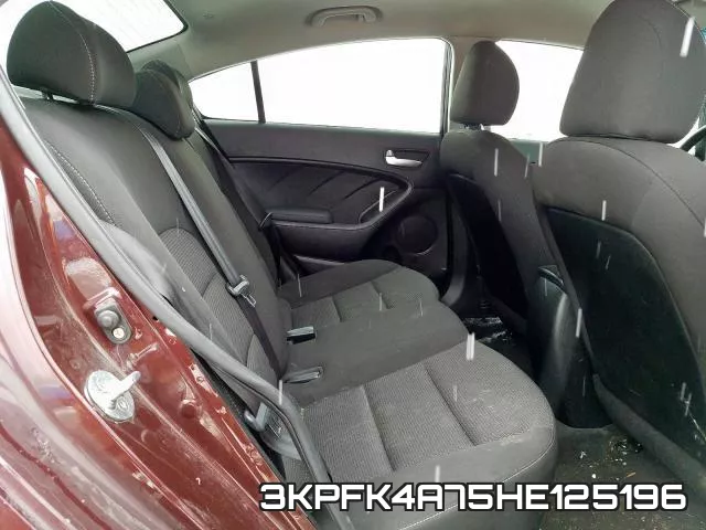 3KPFK4A75HE125196_6.webp
