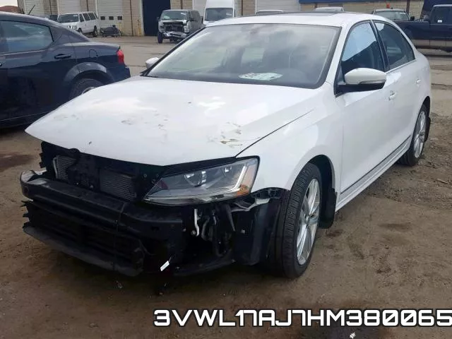 3VWL17AJ7HM380065_2.webp