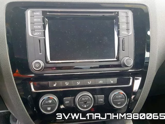 3VWL17AJ7HM380065_9.webp