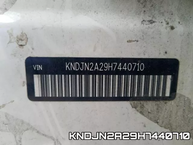 KNDJN2A29H7440710_10.webp