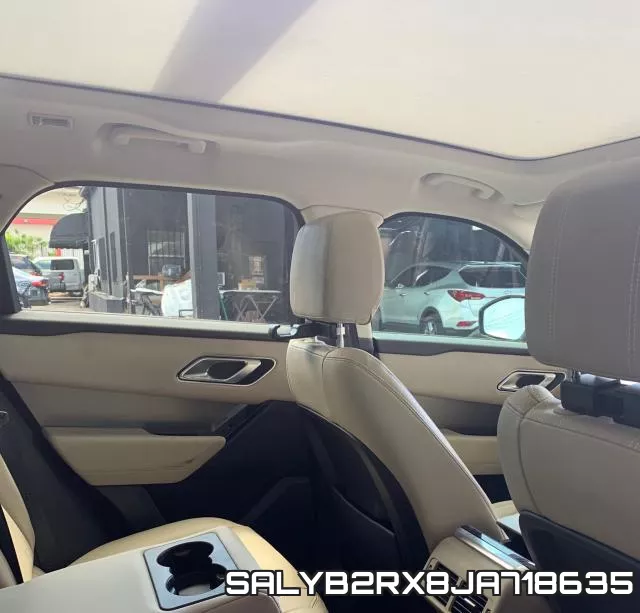SALYB2RX8JA718635_6.webp