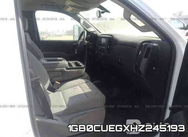 1GB0CUEGXHZ245193_5.webp