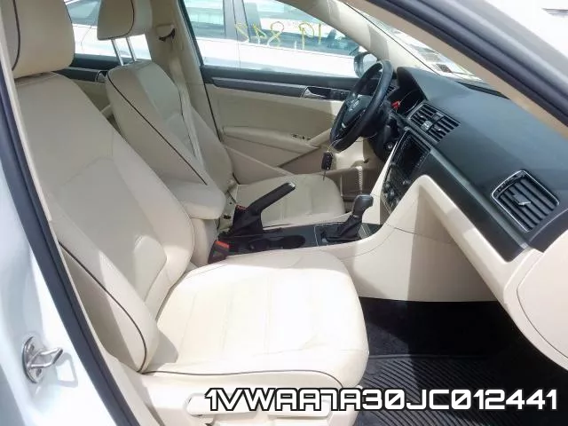 1VWAA7A30JC012441_5.webp