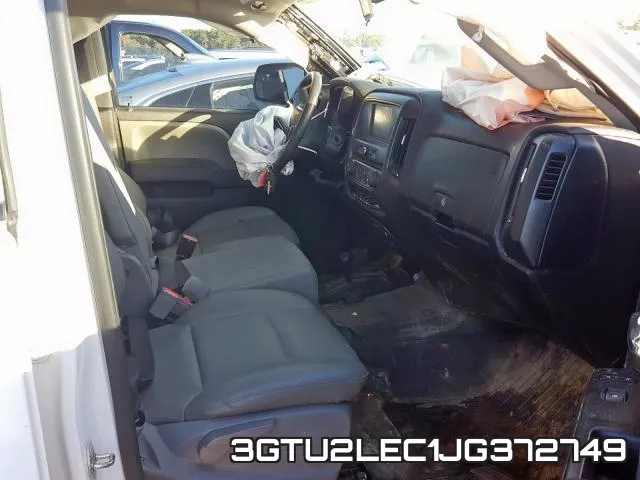 3GTU2LEC1JG372749_5.webp