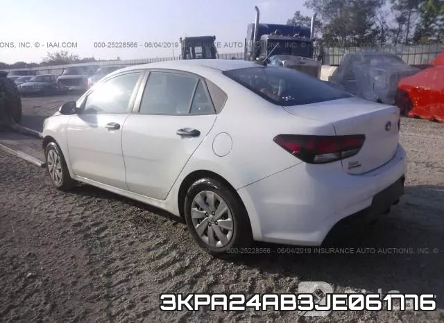 3KPA24AB3JE061776_3.webp