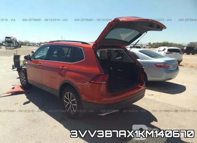 3VV3B7AX1KM140670_3.webp