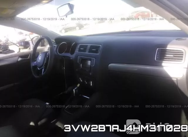 3VW2B7AJ4HM317028_5.webp