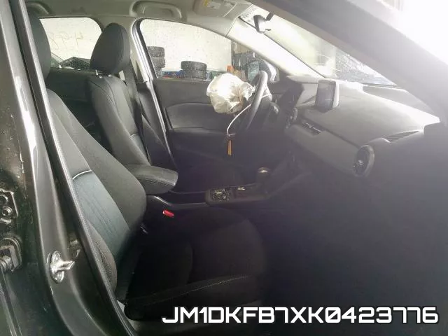 JM1DKFB7XK0423776_5.webp