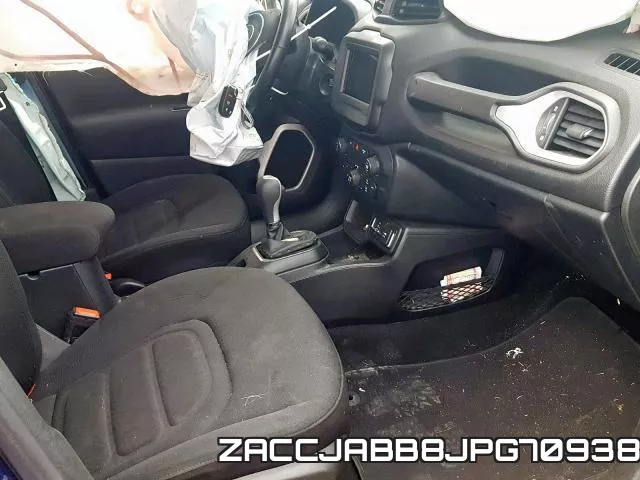 ZACCJABB8JPG70938