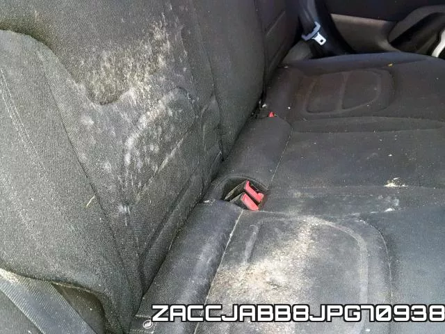 ZACCJABB8JPG70938_9.webp
