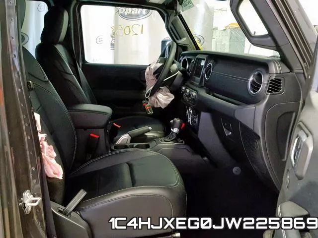 1C4HJXEG0JW225869